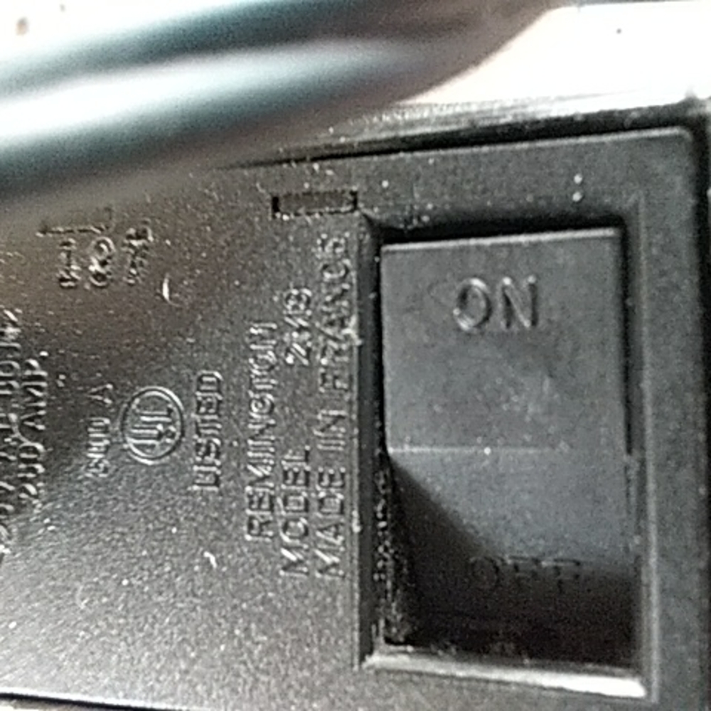 Vintage Electric Razor - Picture 4 of 4
